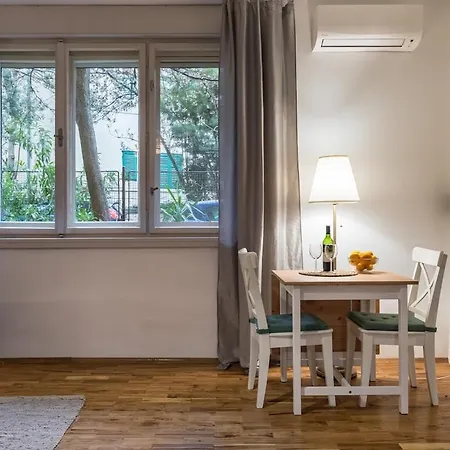 Bacvice Grand Apartman *
